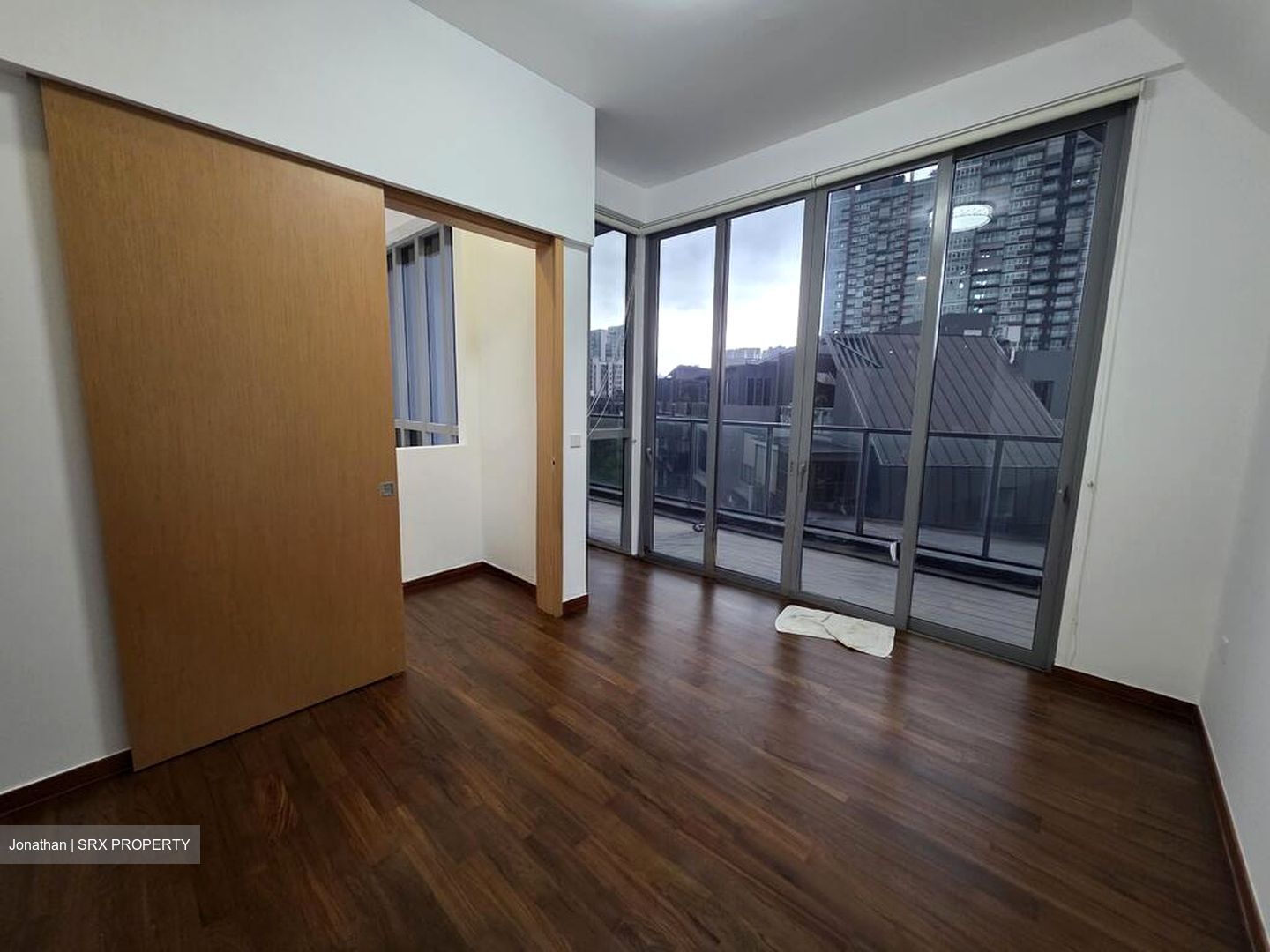Mon Jervois (D10), Condominium #567558611